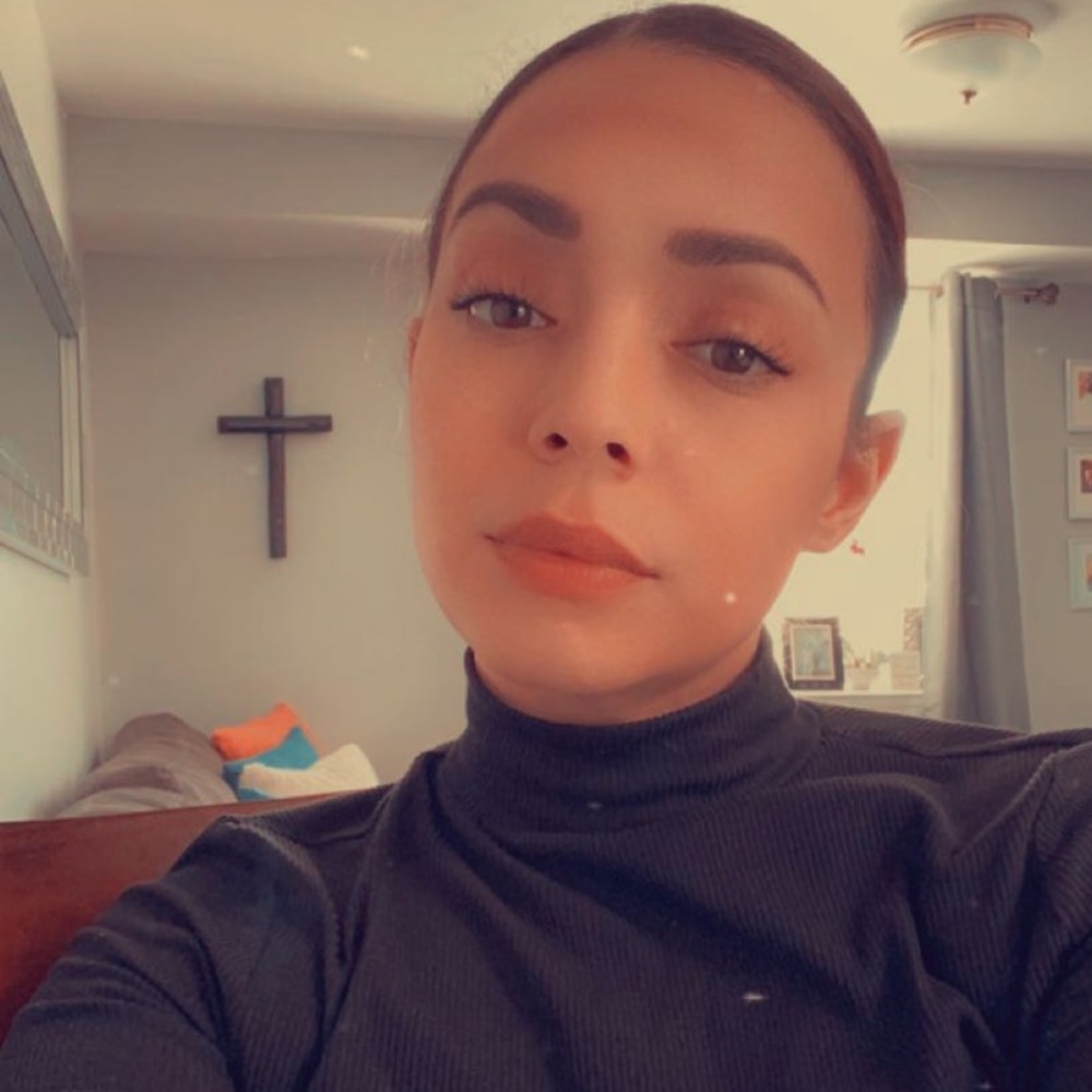 Meet your Posher, Jasmine